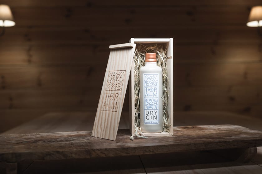 gin lover Thoralm Gin